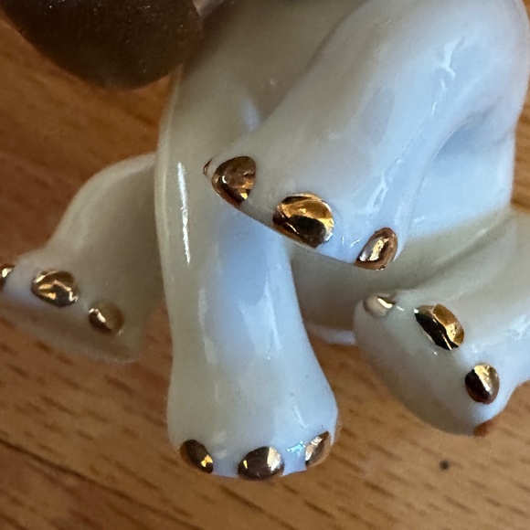 Lenox Baby Elephant Sitting Elephant Trunk Up Elephant - Picture 9 of 11